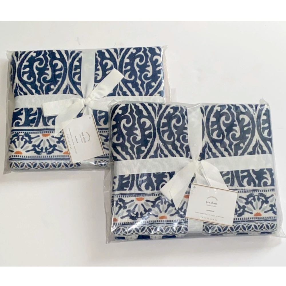 2 Pottery Barn Pia Medallion Sham Pia Medallion Pillow Covers